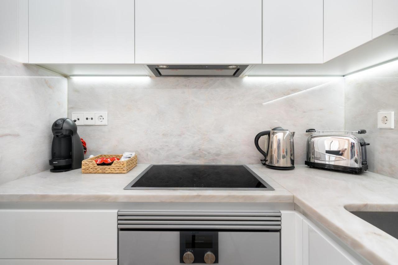 Whome Restauradores Deluxe W/ Elevator & Ac Perfect For Families & Friends Lejlighed *